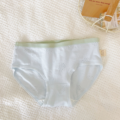 SHANCHAO5件88折A类婴儿棉奶油色少女内裤基础纯色舒适透气日系三角裤