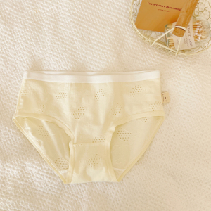 SHANCHAO5件88折A类婴儿棉奶油色少女内裤基础纯色舒适透气日系三角裤