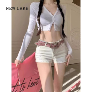 NEW LAKE白色修身破洞牛仔短裤女夏季美式性感辣妹裤子直筒a字包臀热裤