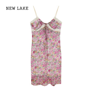 NEW LAKE玫瑰碎花吊带连衣裙女夏季收腰紧身海边度假风鱼尾裙包臀中长裙子