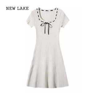 NEW LAKE法式复古小个子针织短裙2024夏季新款甜辣妹气质修身显瘦连衣裙女